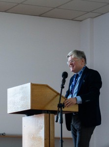 Click to zoom the picture.